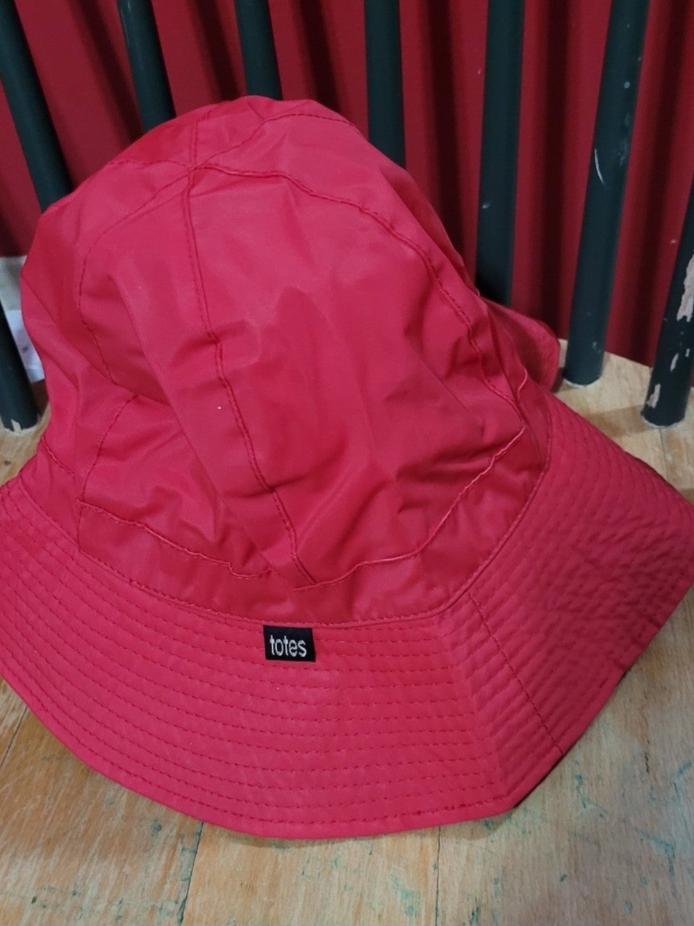 totes Kids Red Bucket Hat
